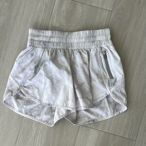 Lululemon gray dyed tracker short